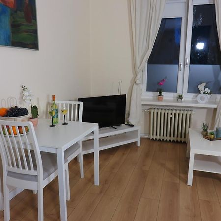 Apartament Dolny Mokotow Warschau Buitenkant foto